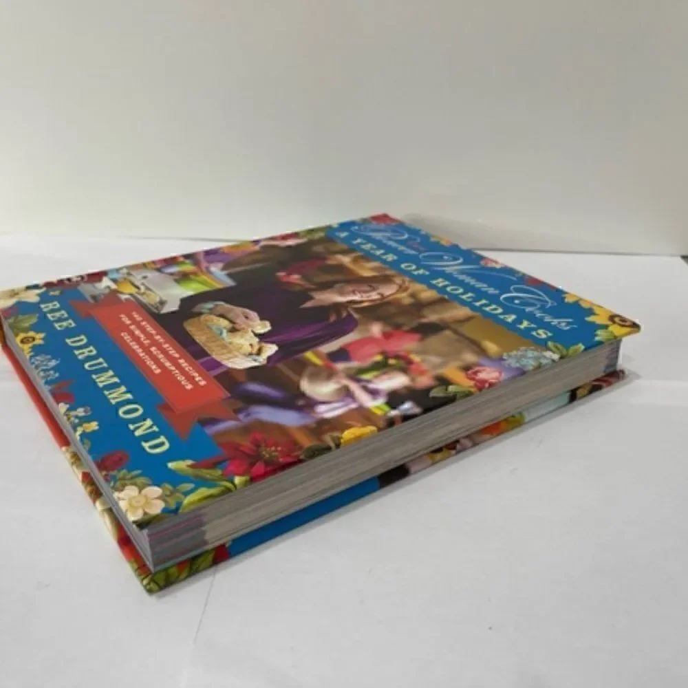 The Pioneer Woman Cooks Cookbook A YEAR OF HOLIDAYS Ree Drummond NEW! Excellent